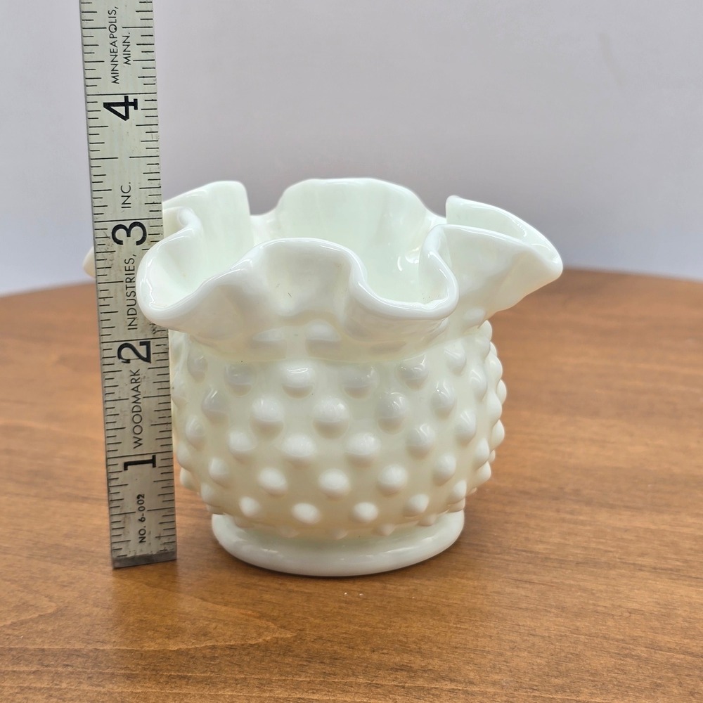 Vintage Milk Glass Hobnail Ruffled‎ Vase Fenton Small Accent Decor - Picture 2 of 6